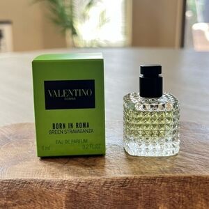 NIB Valentino Ladies Donna Born In Roma Green Stravaganza EDP Spray 0.2 oz